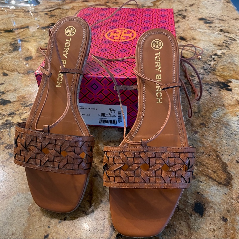 Basketweave sandal